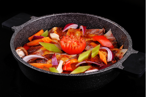 集养生与餐饮文化为一体的特色餐饮——跳锅