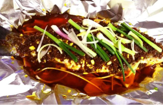 一个还在不断火热的餐饮创业项目------纸上烤鱼