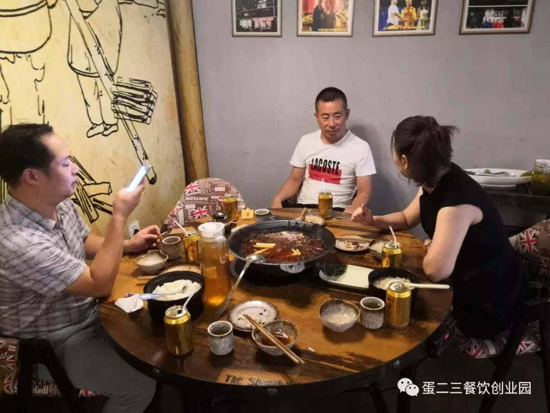 7石咕咕鱼又双叒叕赢得客户的青睐!欢迎河北孙总到访!