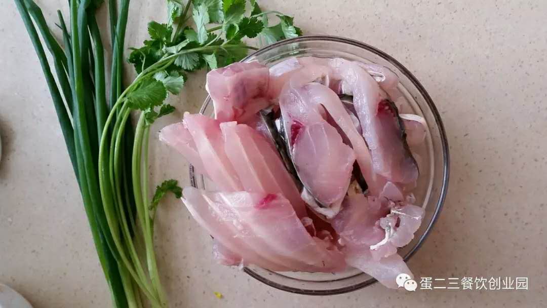 美食|蛋二三小面,隔着屏幕都闻到了香味!